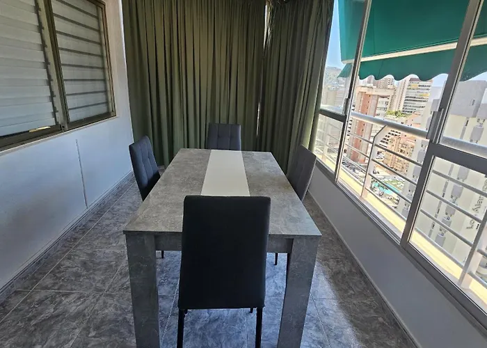 Zeus 14 If * Benidorm