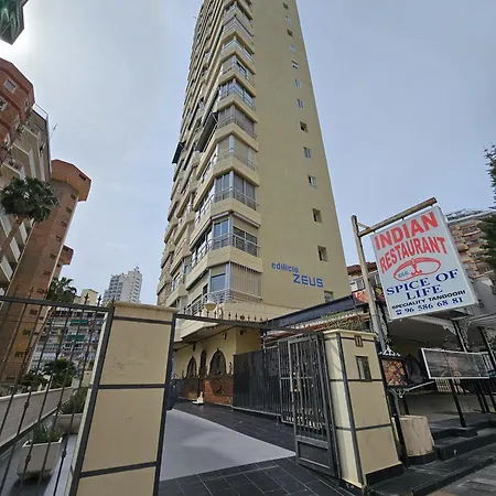 Zeus 14 If Apartament *